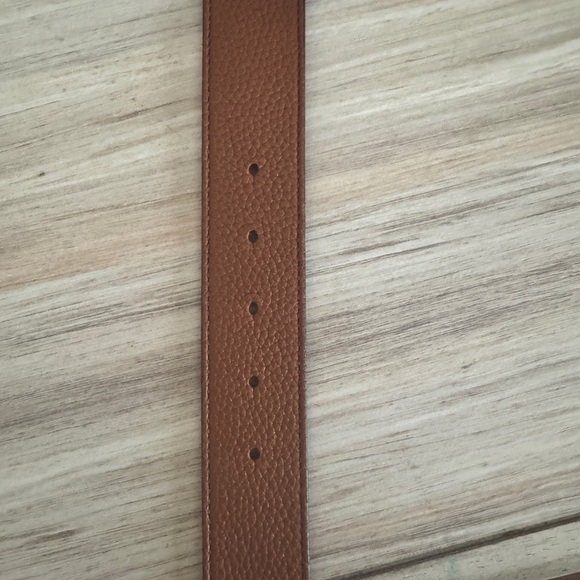 Tory Burch Reversible Belt - Picture 4 of 4